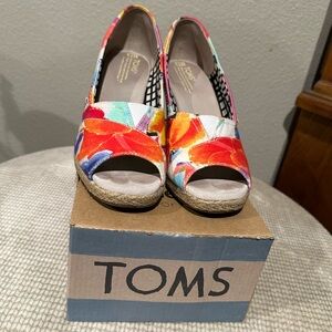TOMS Women's Corbel Wedge - Colorful Floral Espadrilles